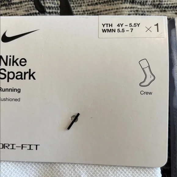 2 Nike Spark Crew Running Socks DRI-FIT Cushioned White‎ Gray size 5.5 to 7 - Picture 2 of 3